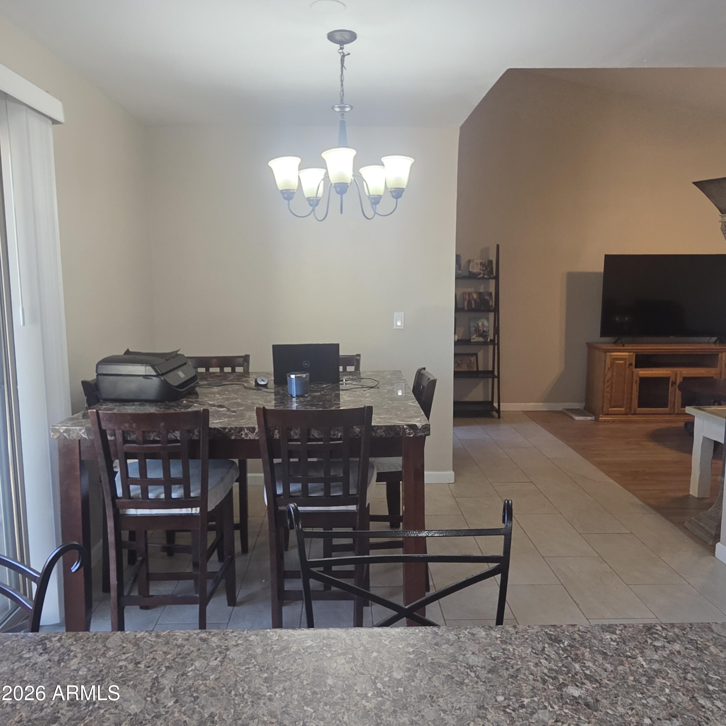 4733 W Continental Drive