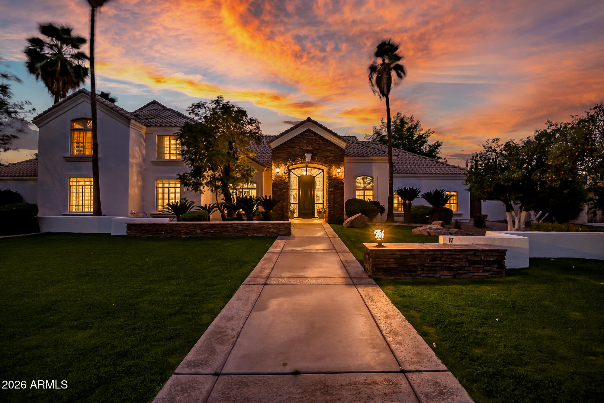 4222 E MCLELLAN Circle 17