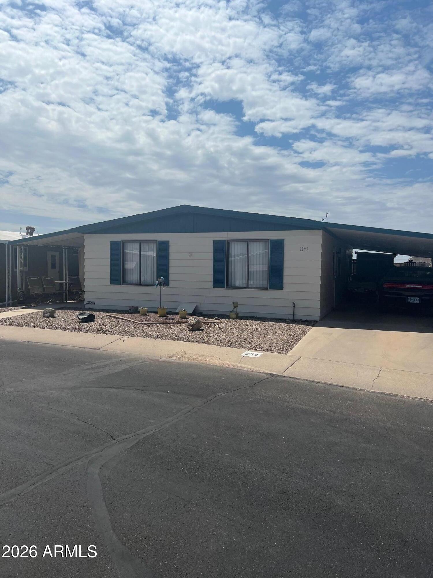 2100 N TREKELL Road 294