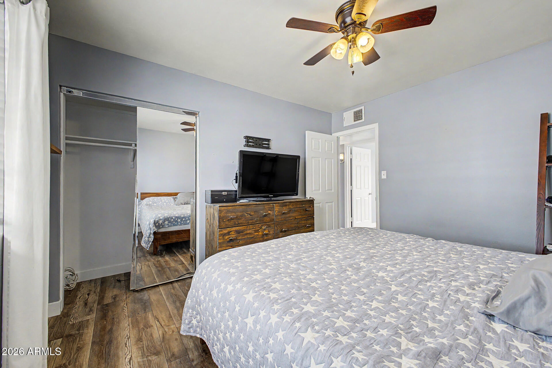 NEW CASTLE HOMES 3 - Residential
