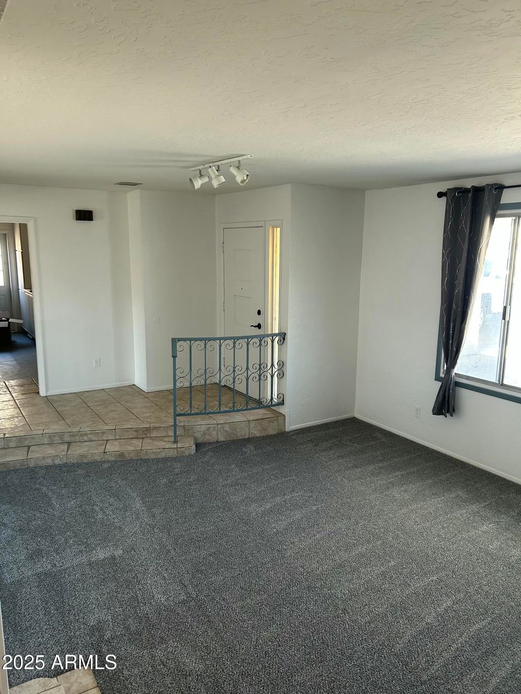 Photo of 1125 E Lodge Drive, Tempe, AZ 85283 (MLS # 6956917)