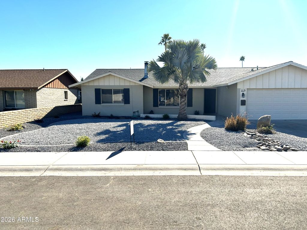 Photo of 1125 E Lodge Drive, Tempe, AZ 85283 (MLS # 6956917)