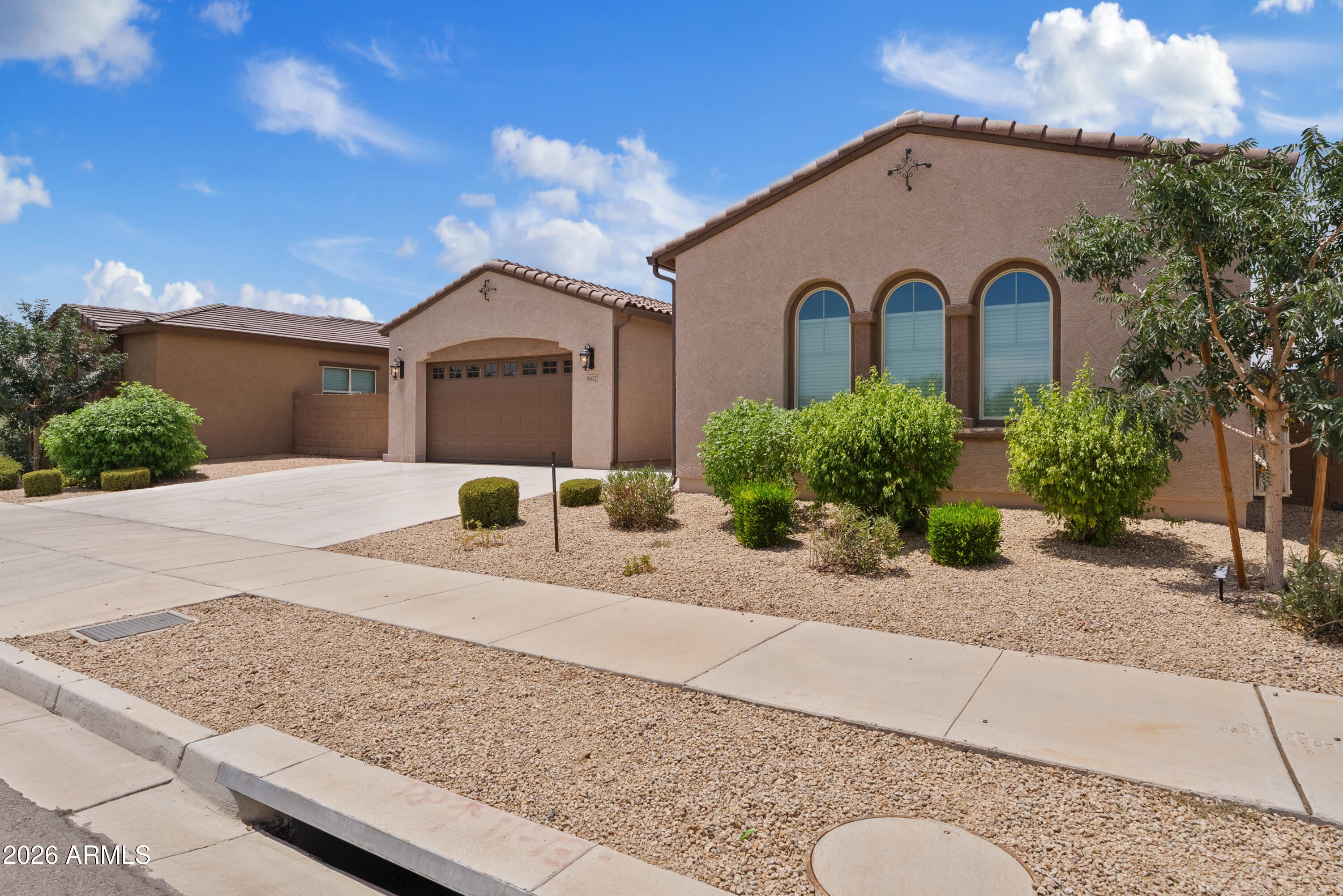 9412 S 41st Drive