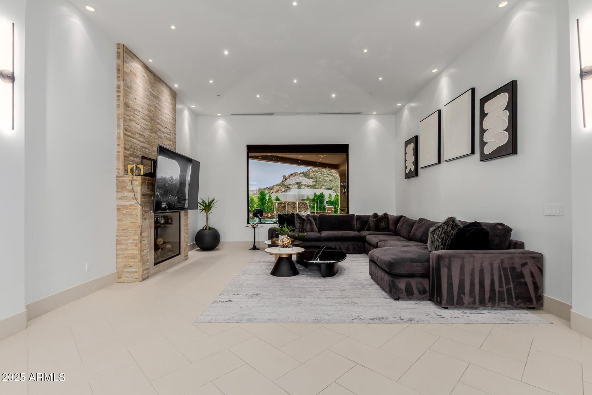 Metes and bounds. - Residential