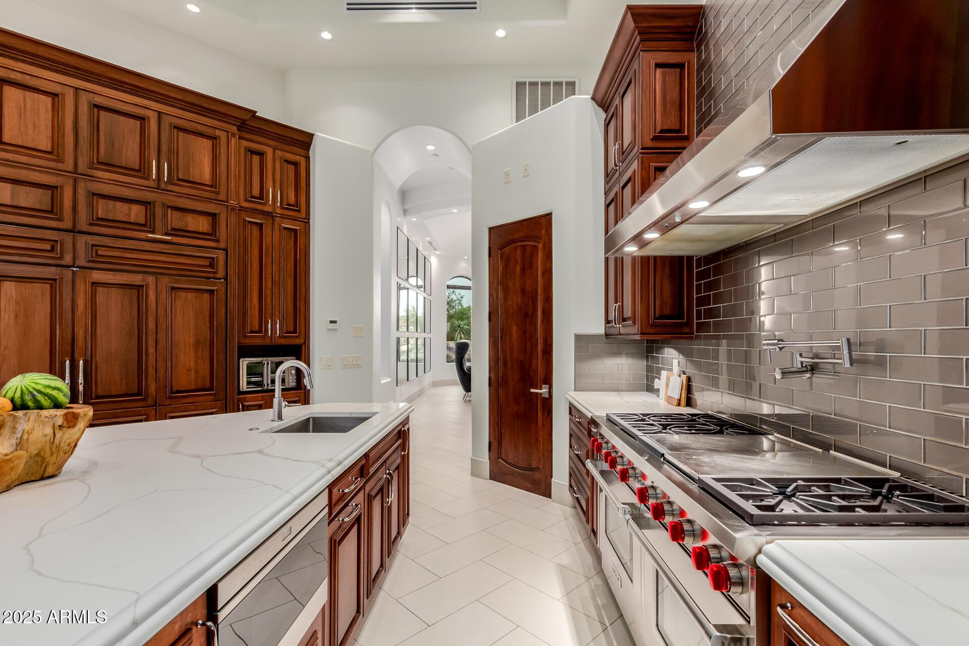 Metes and bounds. - Residential