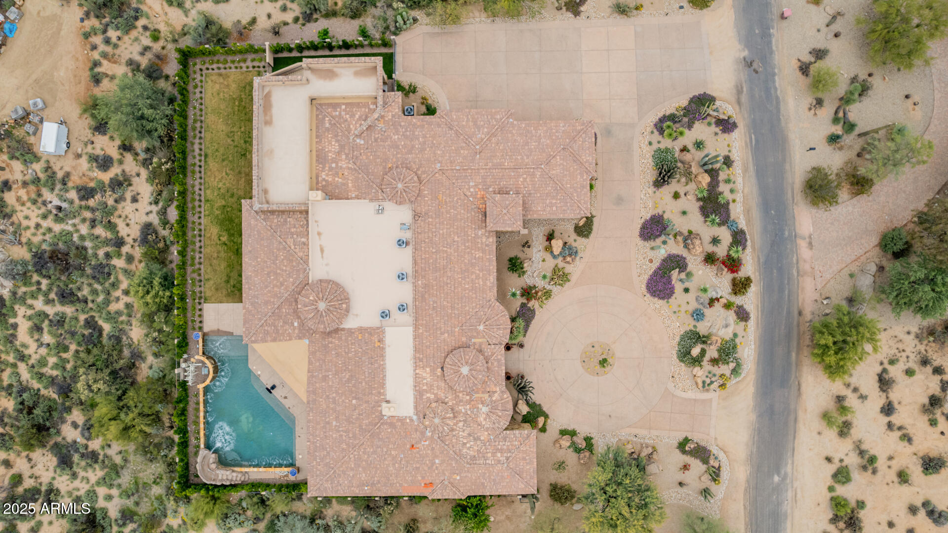 Metes and bounds. - Residential