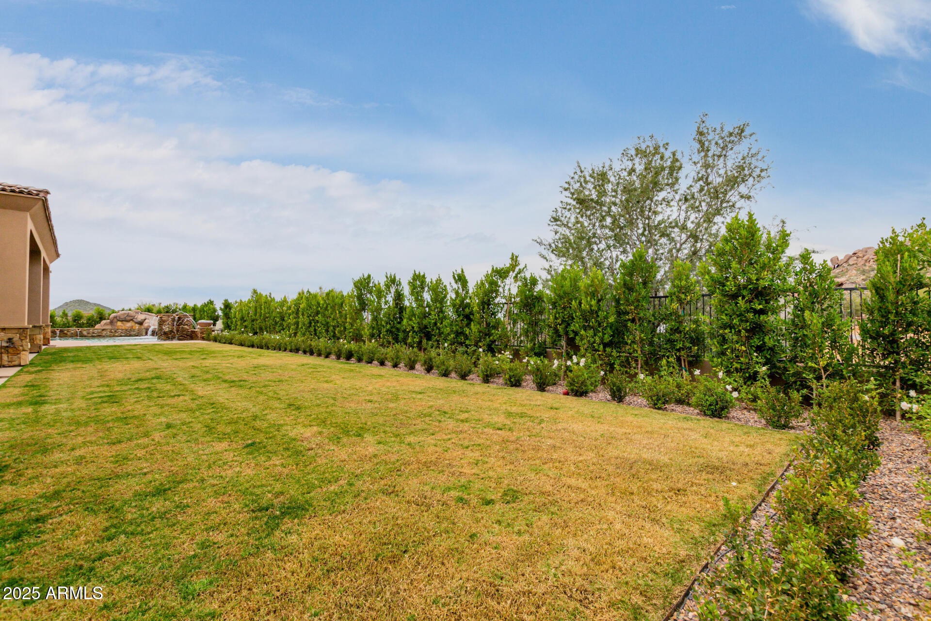 Metes and bounds. - Residential