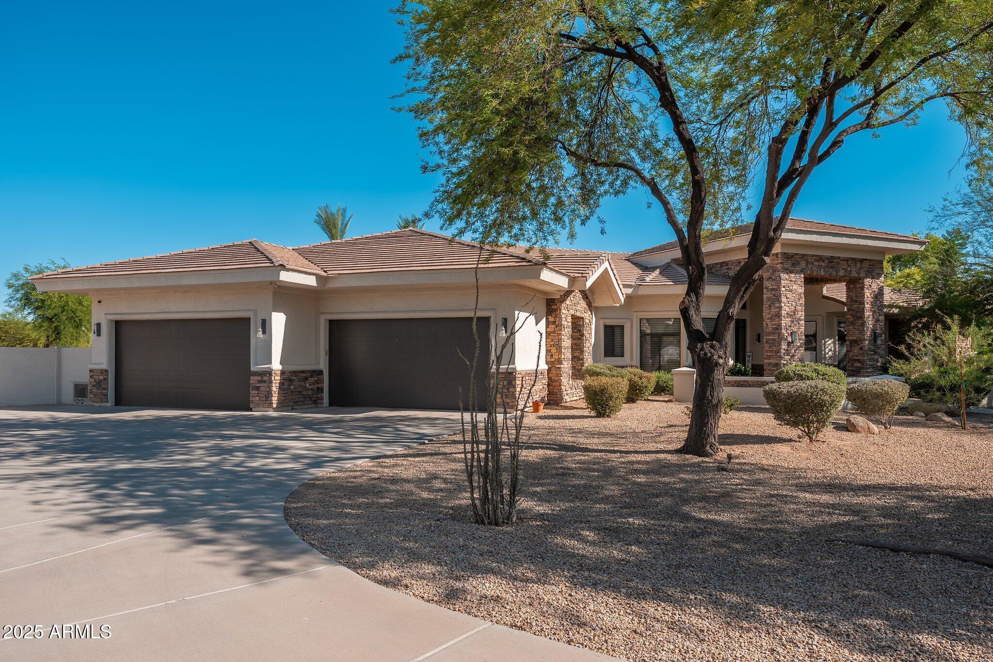 2661 E Birchwood Place