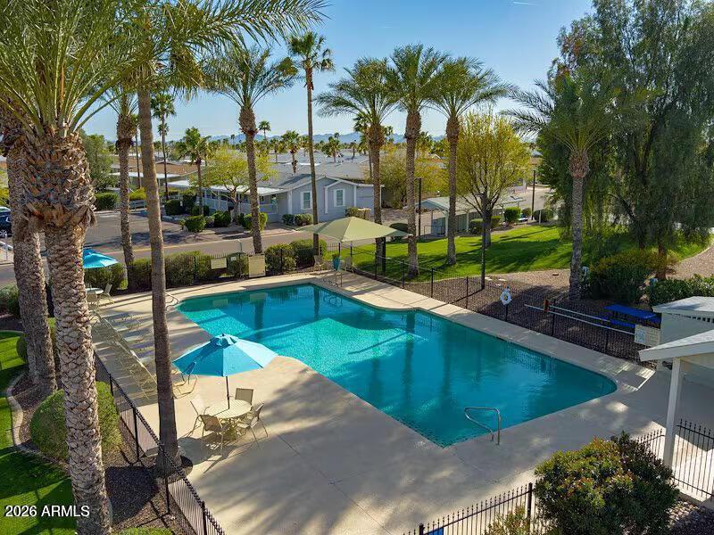 2000 S Apache Road 223