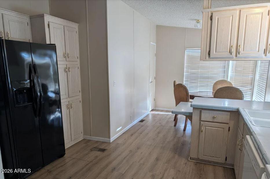 2000 S Apache Road 223