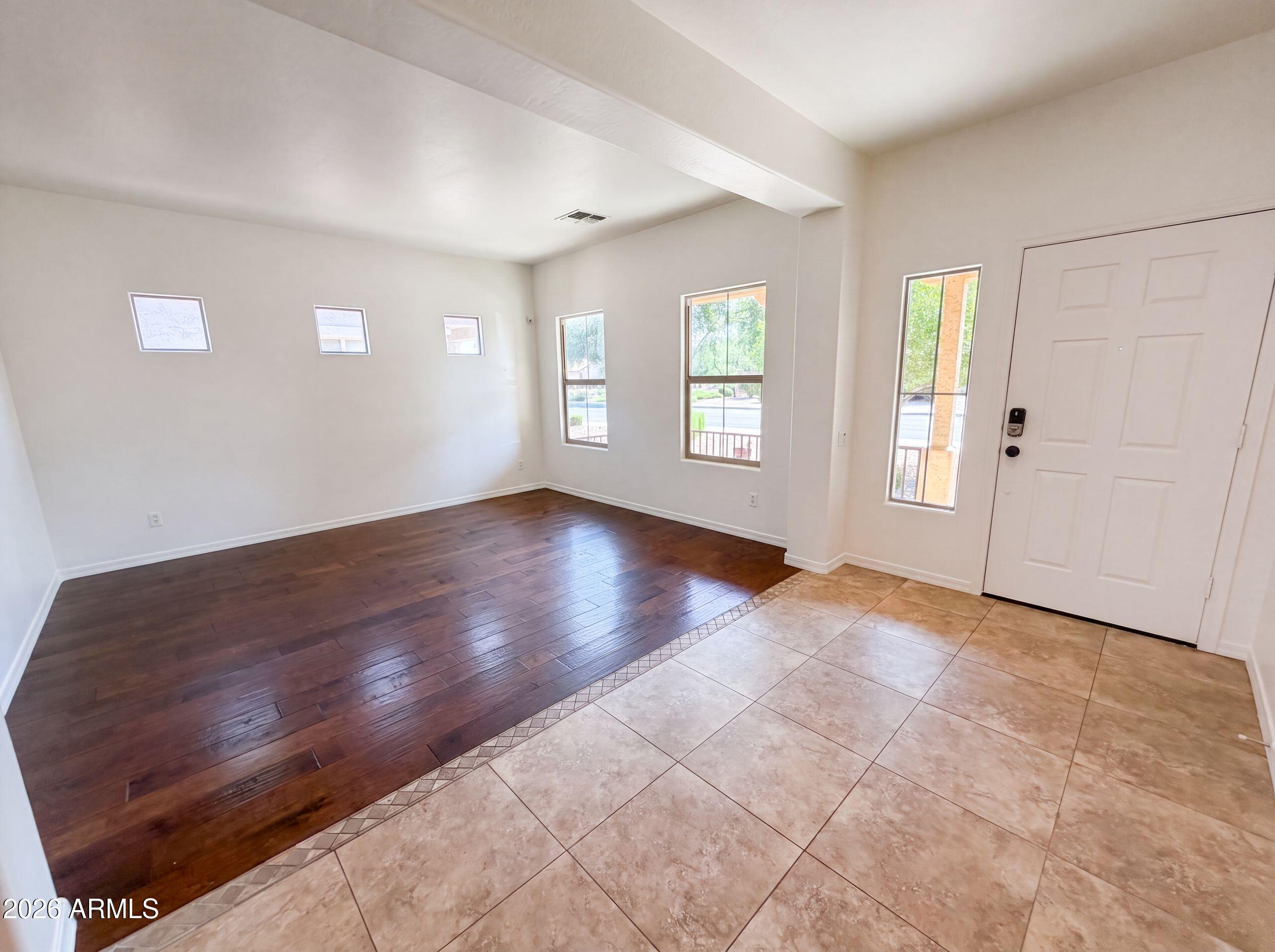 4612 S MARRON --