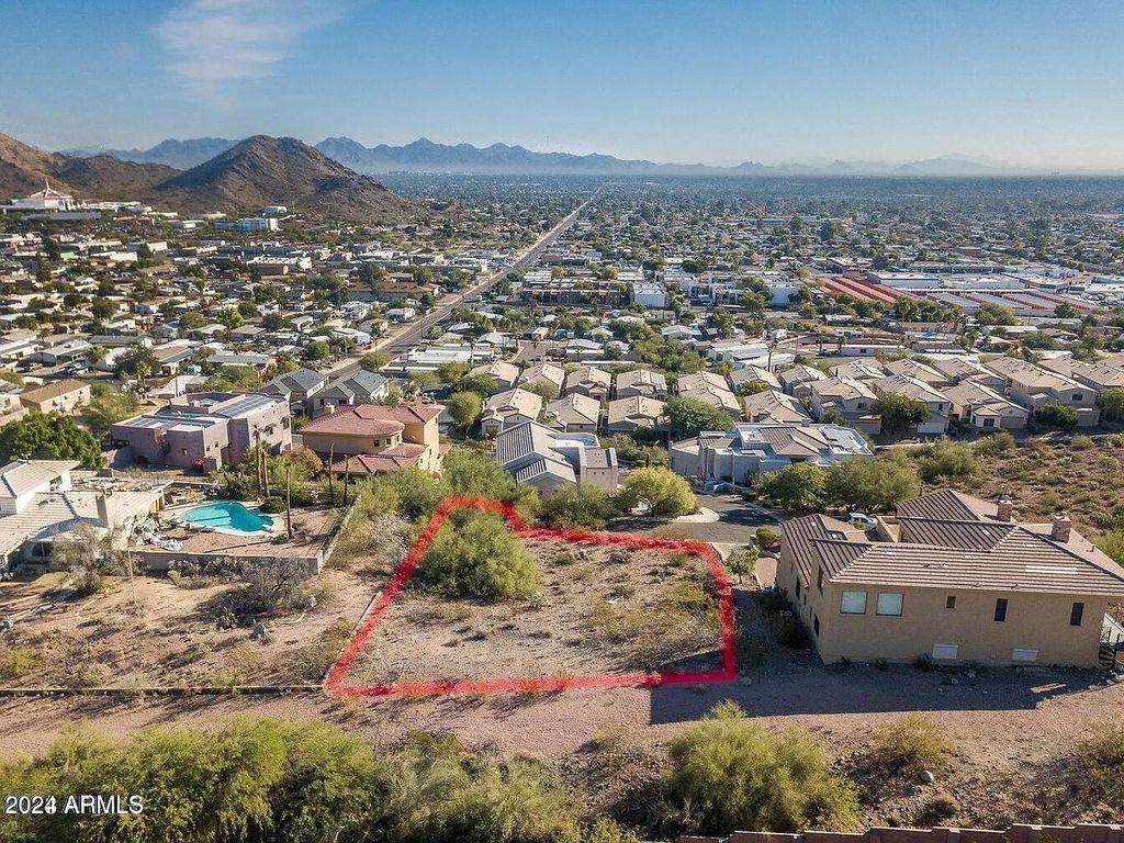 Photo of 12846 N Nancy Jane Lane #4, Phoenix, AZ 85022 (MLS # 6778147)