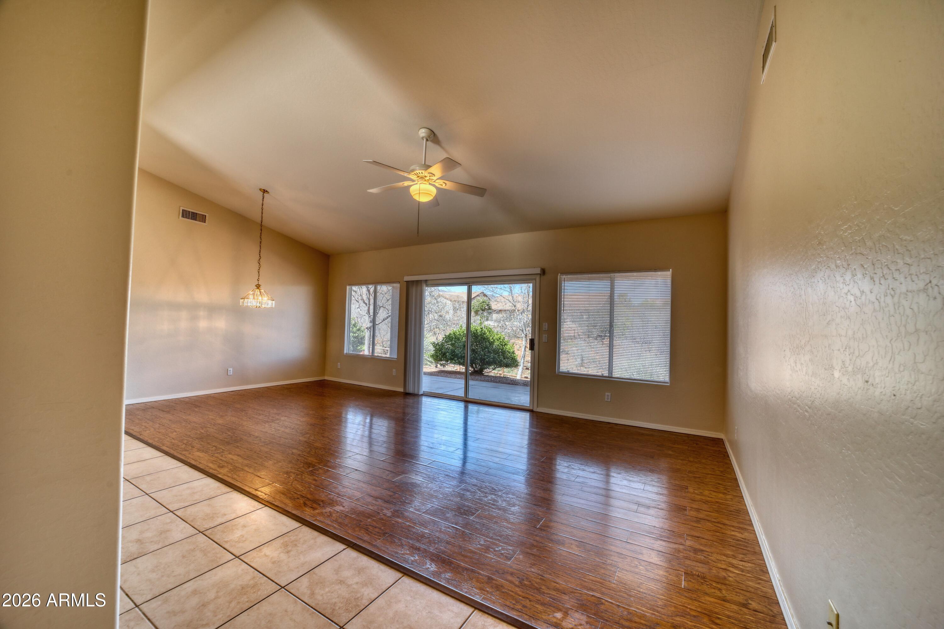 2080 W TRAIL BLAZER Drive