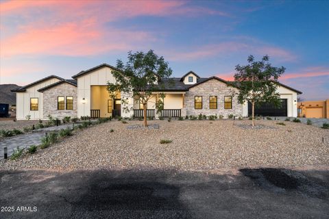 3323 N 81st Street Mesa AZ 85207