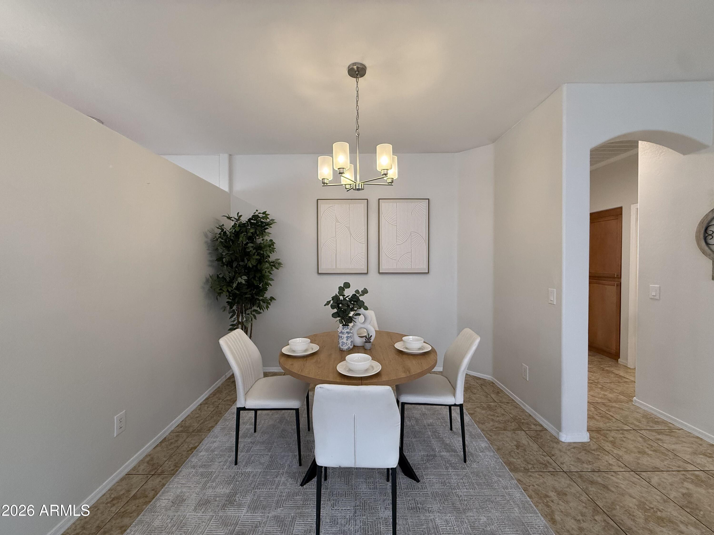 128 E RIO Drive