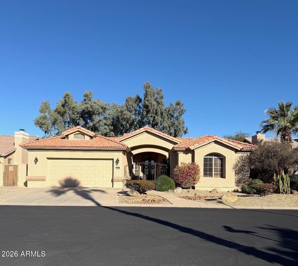 Photo of 15546 W Fairmount Avenue, Goodyear, AZ 85395 (MLS # 6966747)