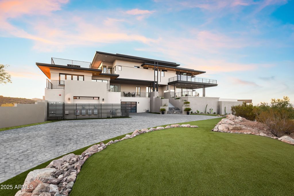 Photo of 9814 N Red Bluff Drive, Fountain Hills, AZ 85268 (MLS # 6970795)