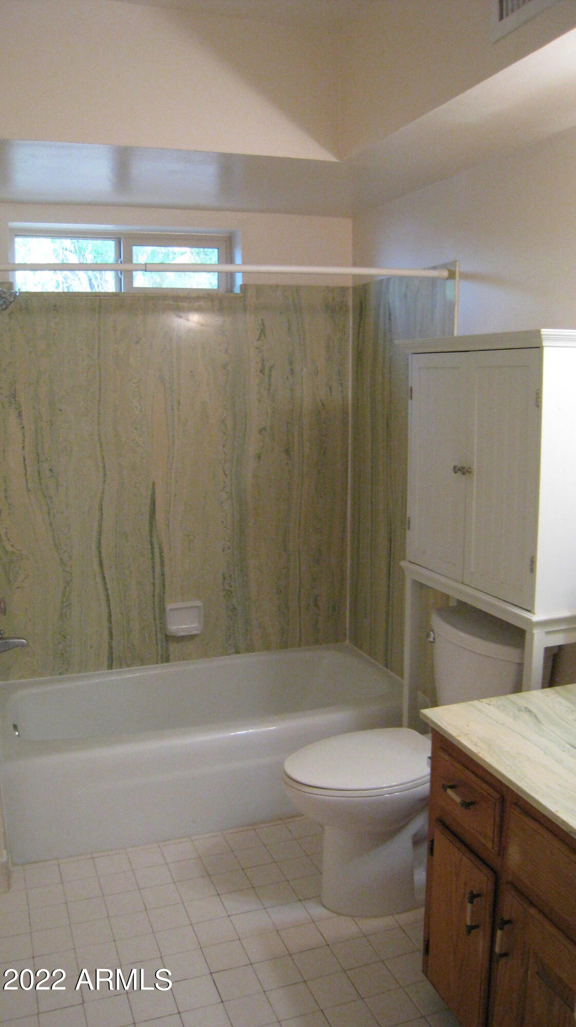 BUENA UNIT 1 - Residential Lease
