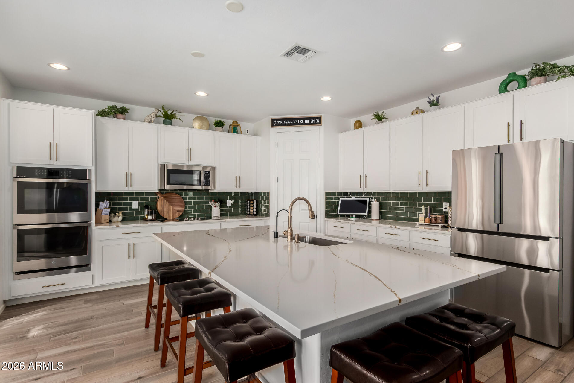 10069 E ALFALFA Drive