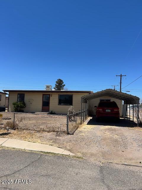 127 E APACHE Street