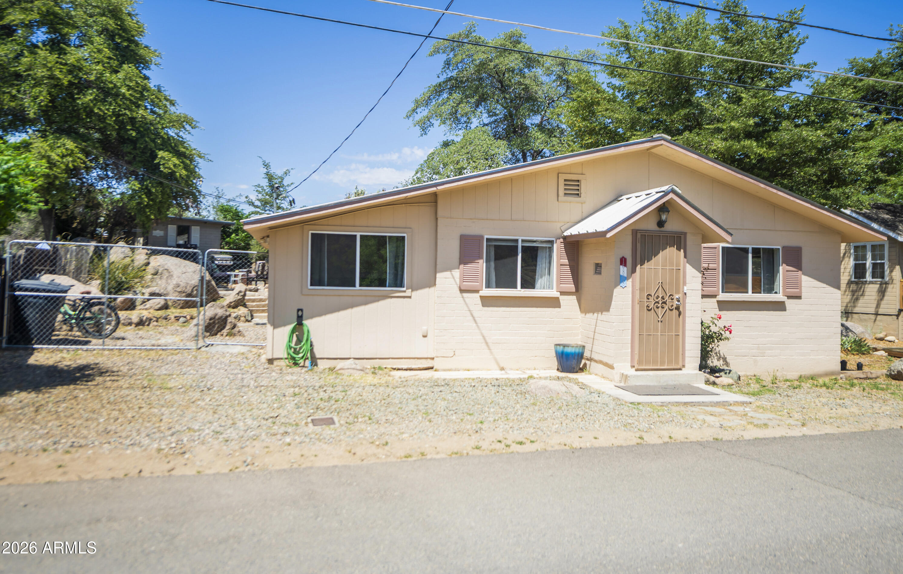 YARNELL HEIGHTS - Residential