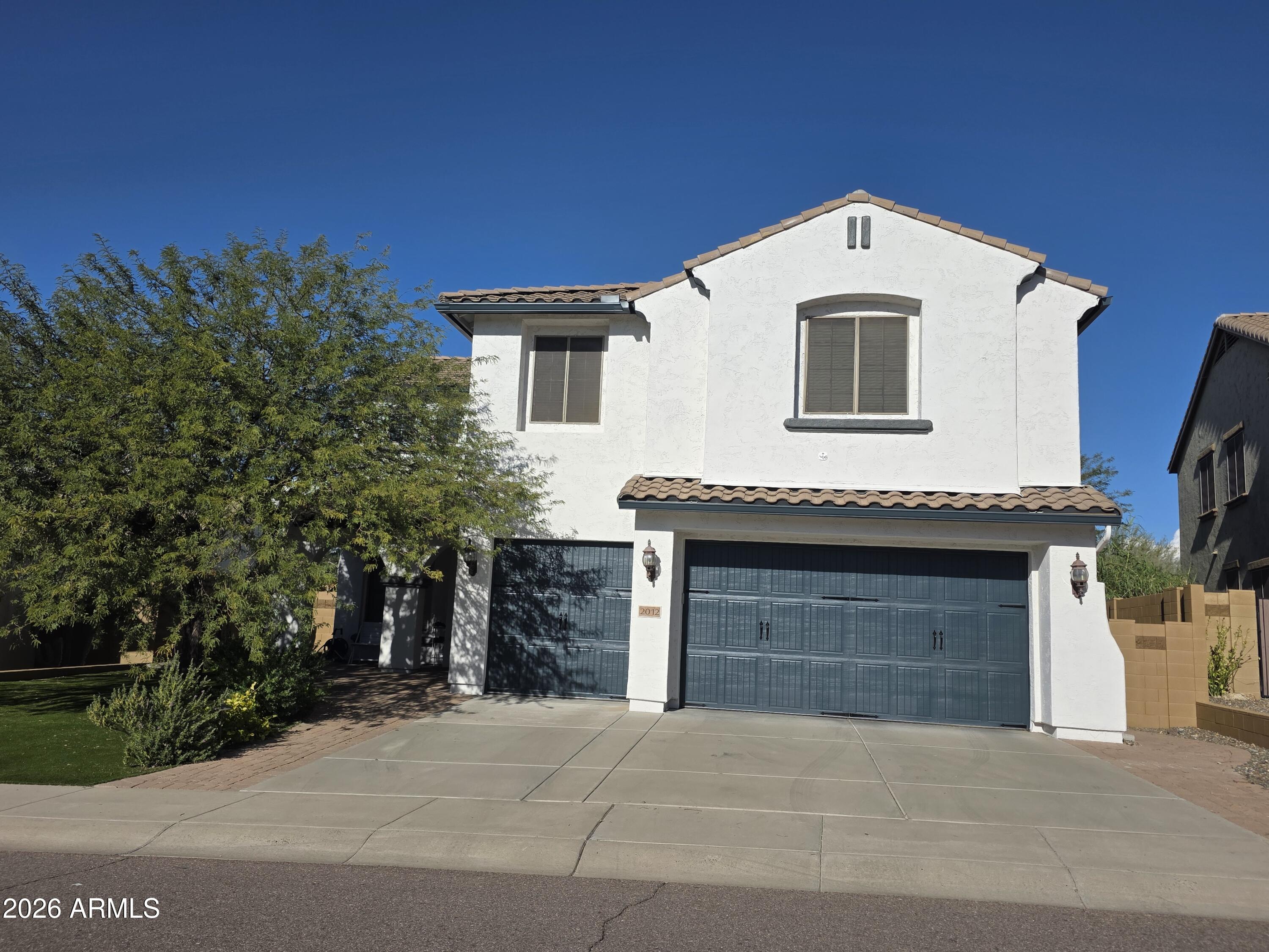 2012 W CHIMNEY ROCK Road