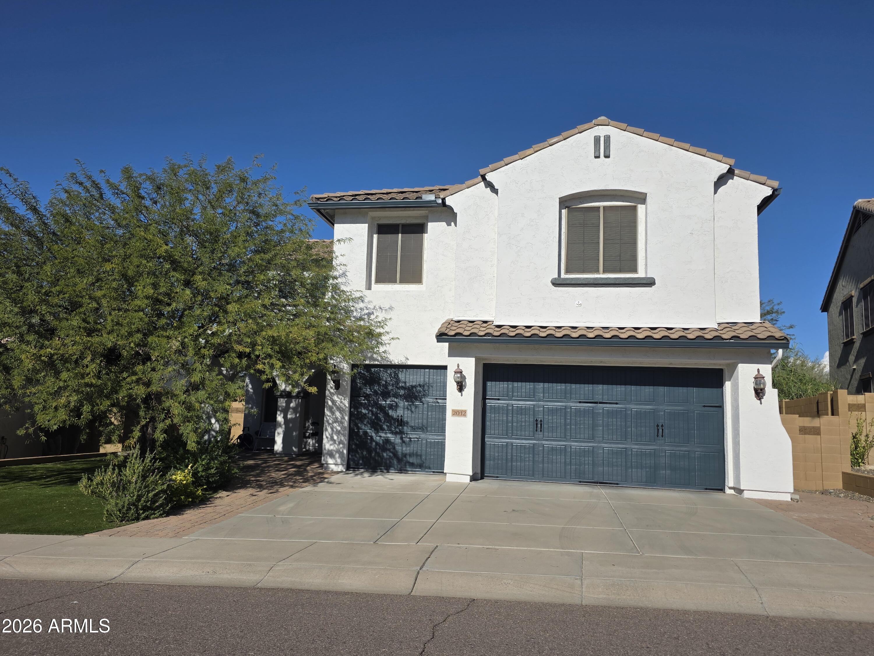 2012 W CHIMNEY ROCK Road