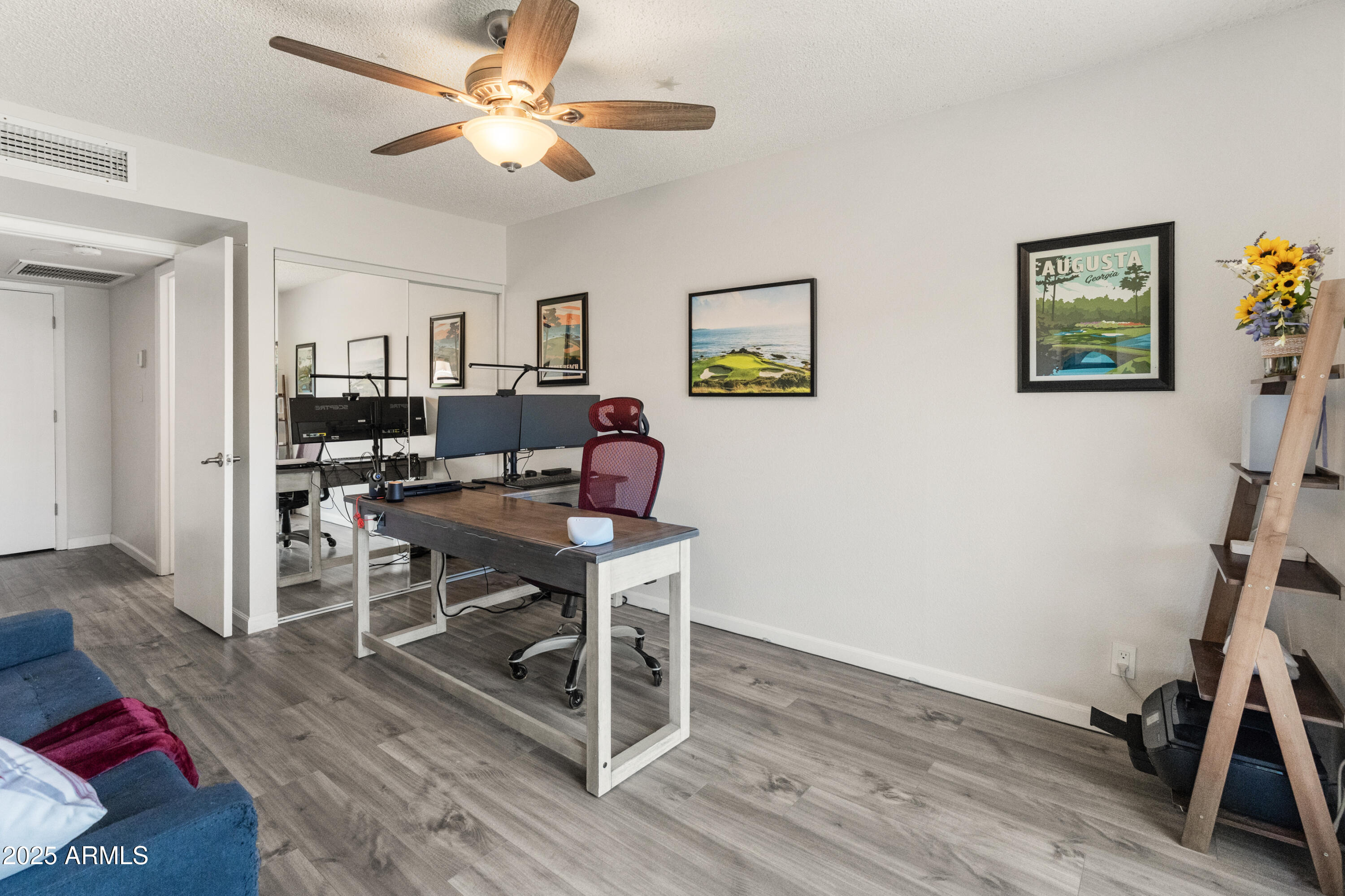 Scottsdale, Arizona 85260, United States, 2 Bedrooms Bedrooms, ,2 BathroomsBathrooms,Residential,Pending,136506