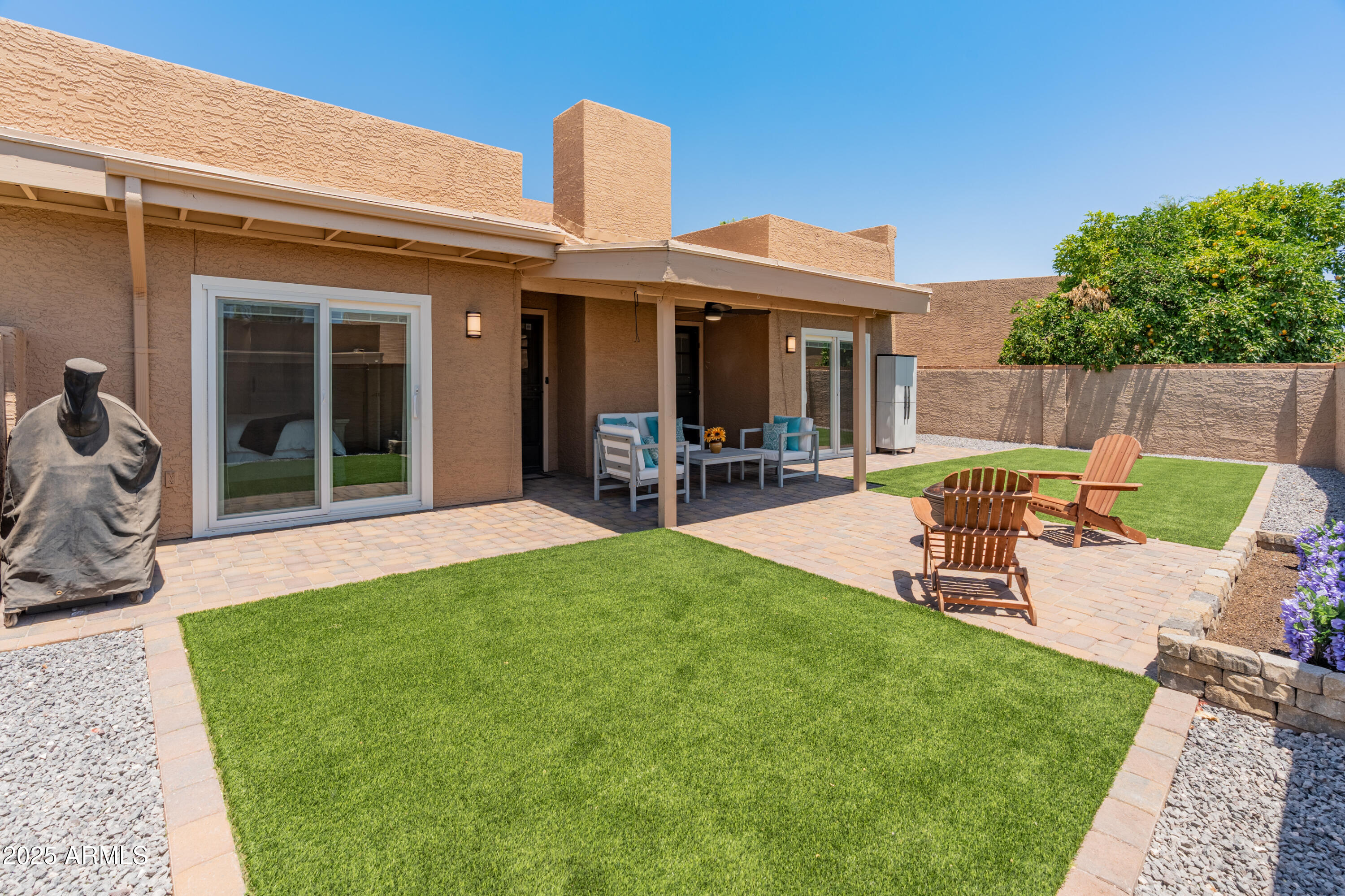 Scottsdale, Arizona 85260, United States, 2 Bedrooms Bedrooms, ,2 BathroomsBathrooms,Residential,Pending,136506