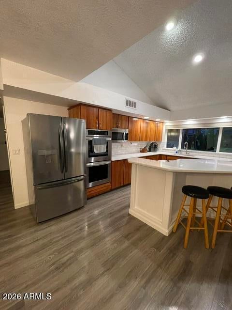 3164 W MEADOW Drive
