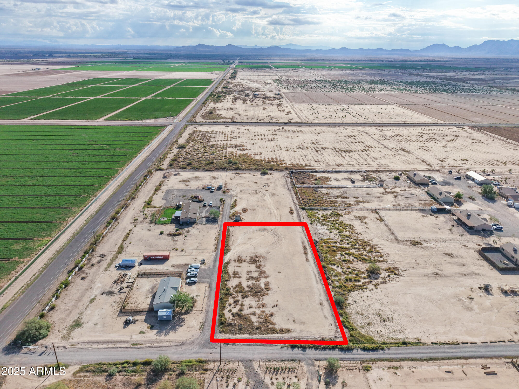 28XX E HADDAN Court '_'