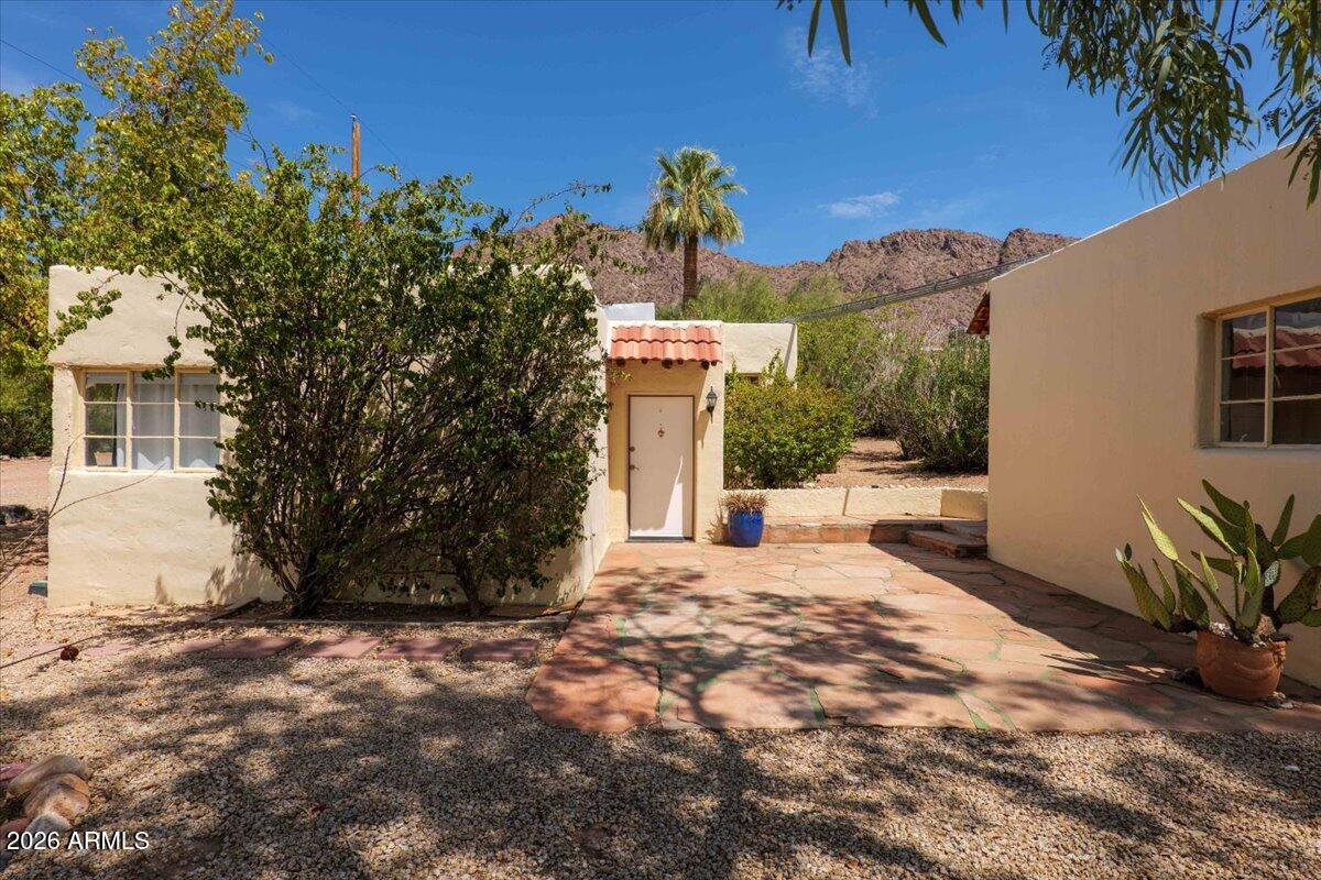 5702 E Camelback Road INDIAN