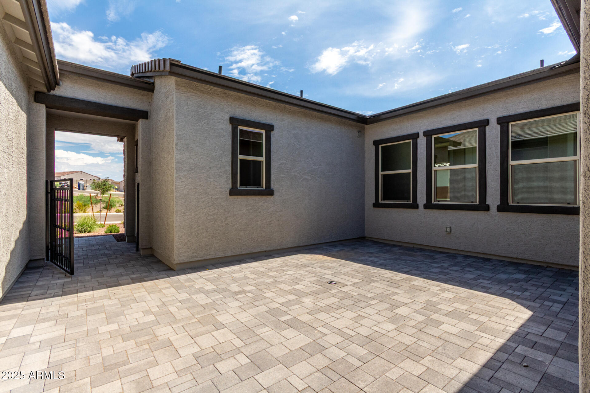 43808 N ACADIA Way
