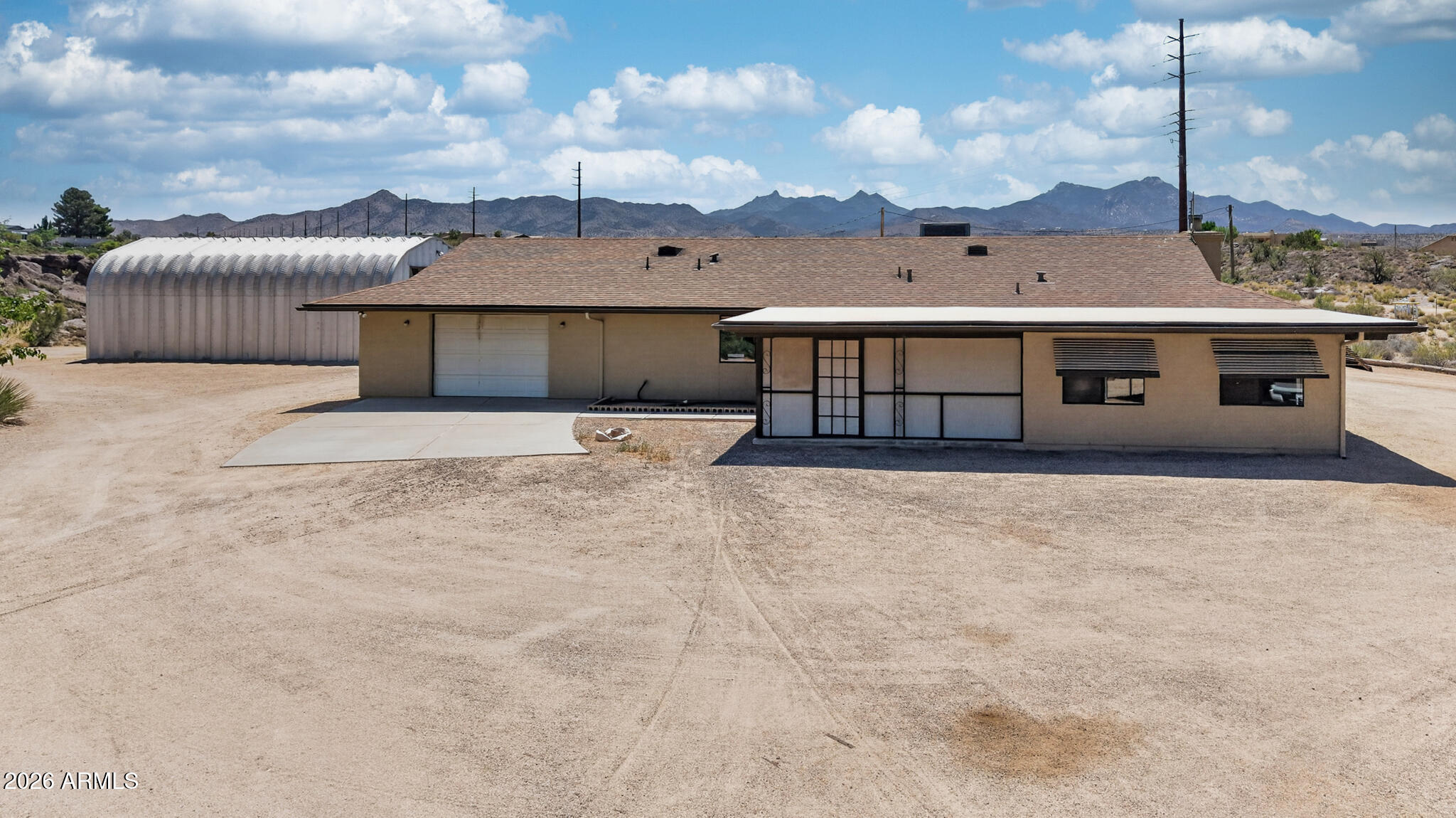 3127 E ROSSLYNN Drive