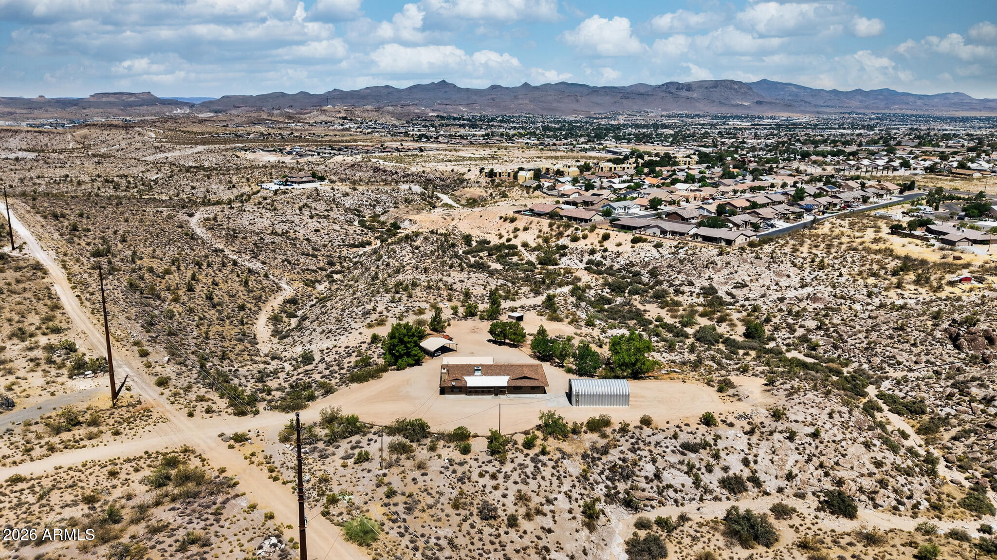 3127 E ROSSLYNN Drive
