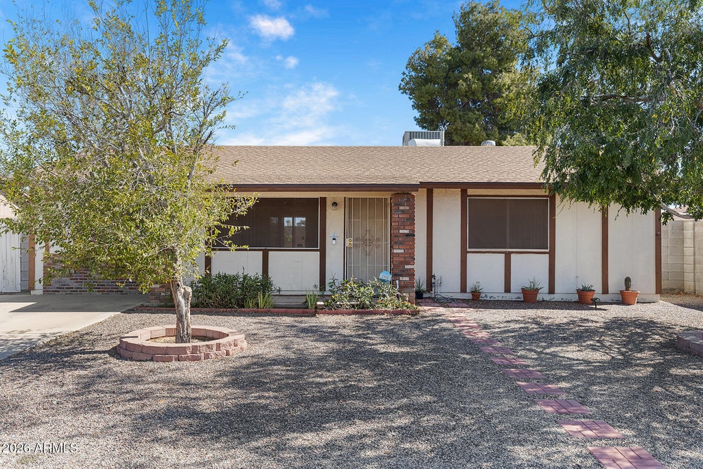 Photo of 18419 N 32nd Lane, Phoenix, AZ 85053 (MLS # 7090997)