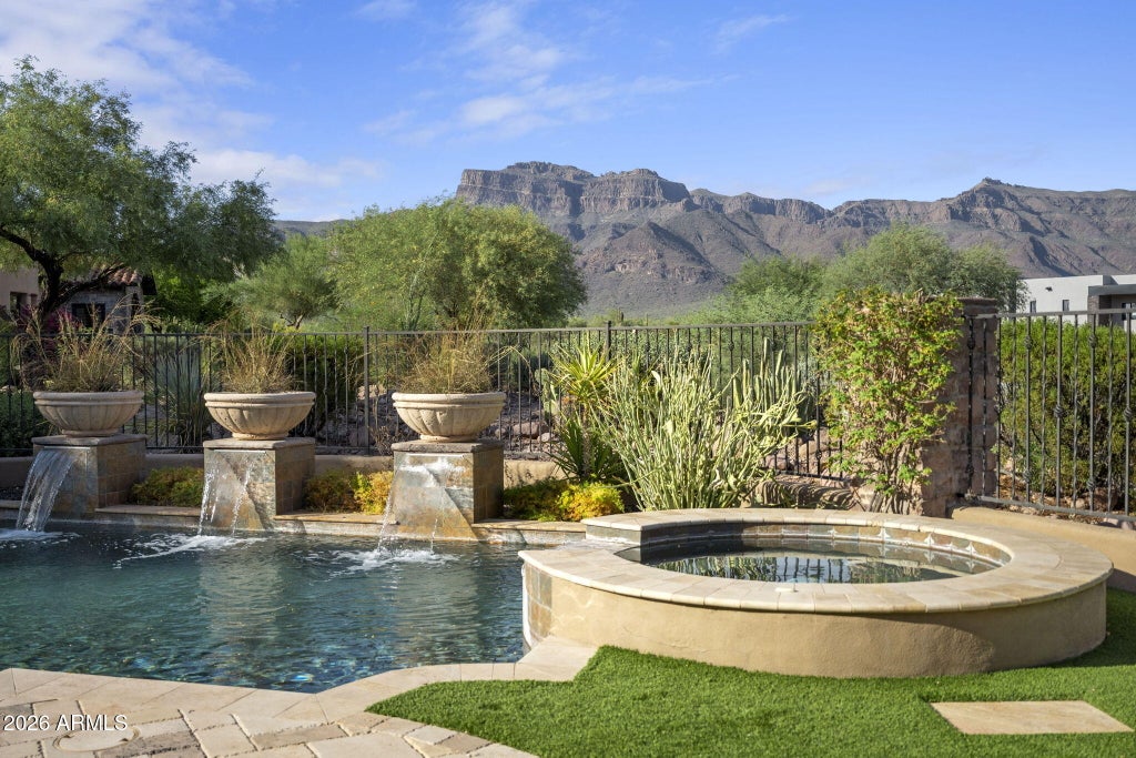 Photo of 2499 S Pinyon Village Drive, Gold Canyon, AZ 85118 (MLS # 7063921)