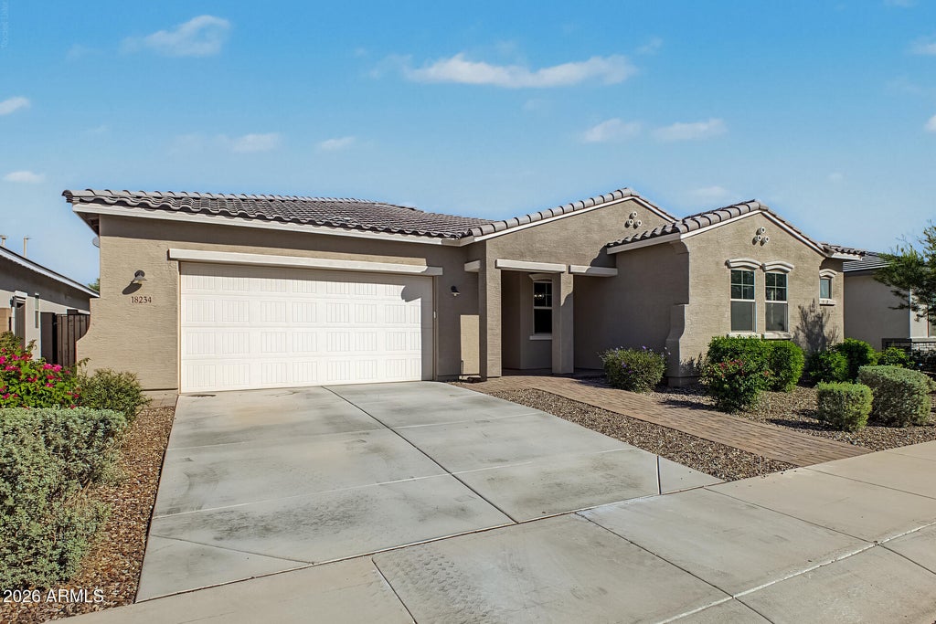 Photo of 18234 W Pasadena Avenue, Litchfield Park, AZ 85340 (MLS # 7067413)