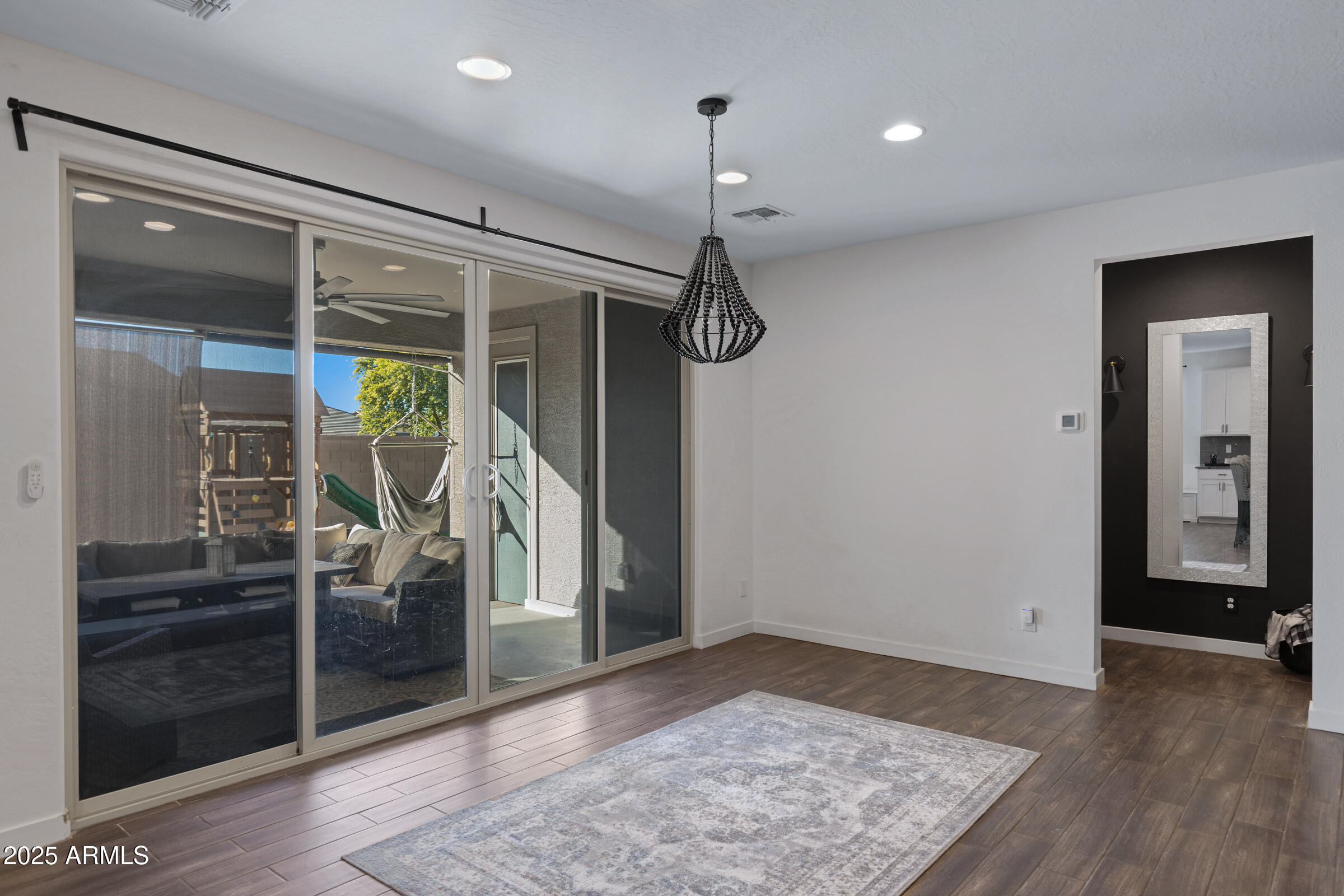 CRESTFIELD MANOR AT ARIZONA FARMS VILLAGE PAR 1 - Residential