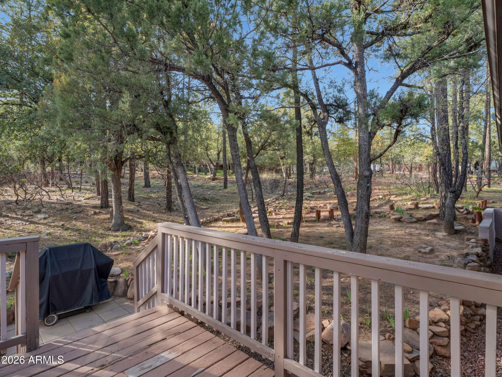 Unsub Pine N of Hardscrabble - Residential