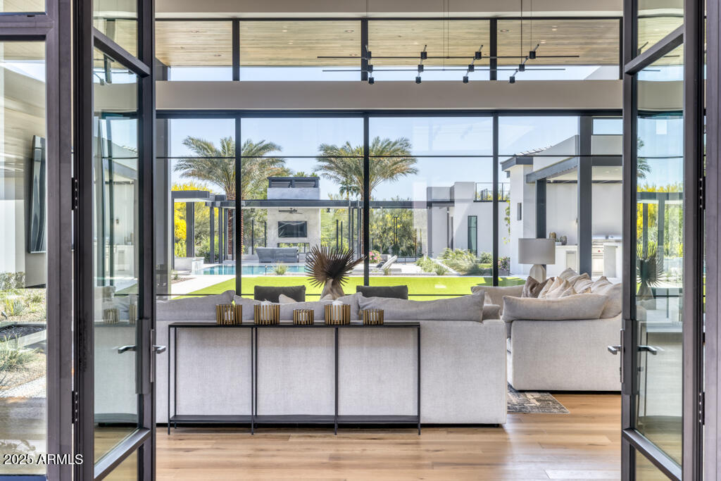 5641 N Casa Blanca Drive