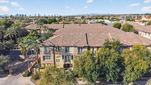 Photo of 4423 N 24th Way, Phoenix, AZ 85016 (MLS # 6975514)