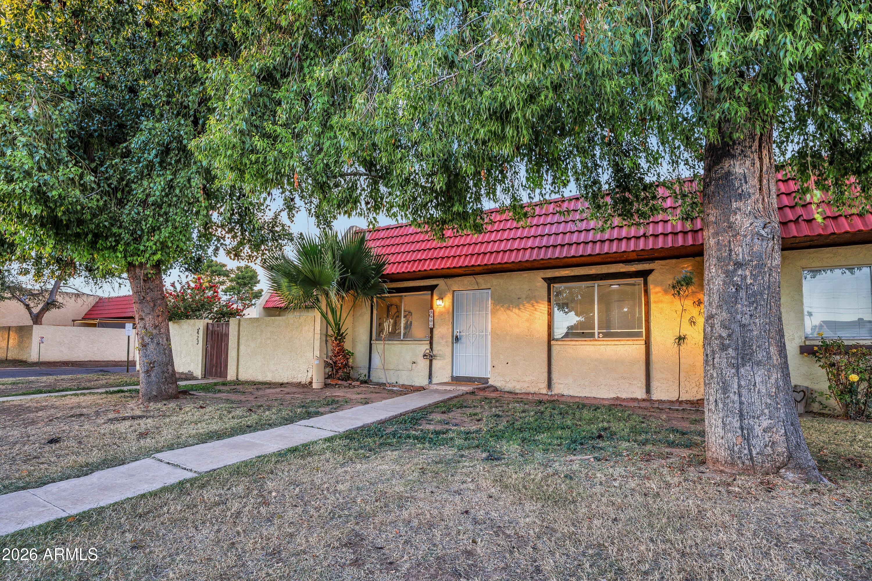 3421 W TANGERINE Lane