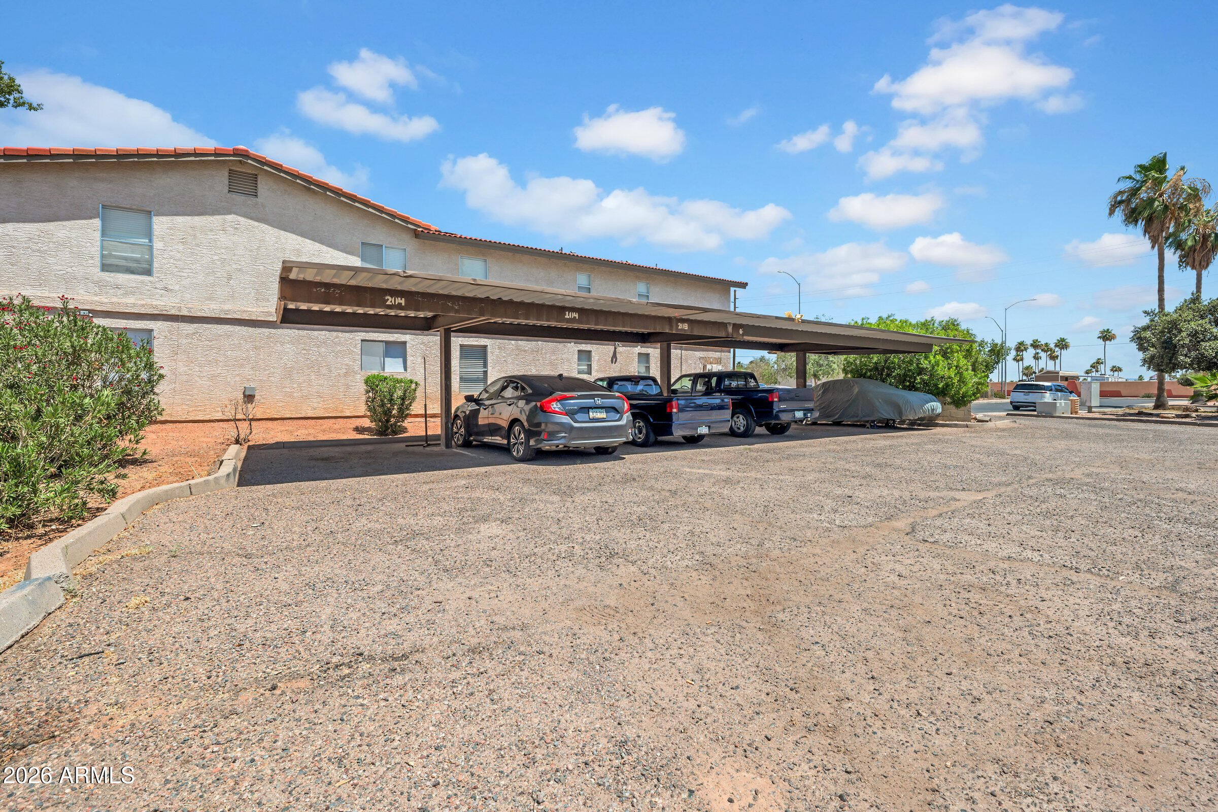 416 N ROCA --