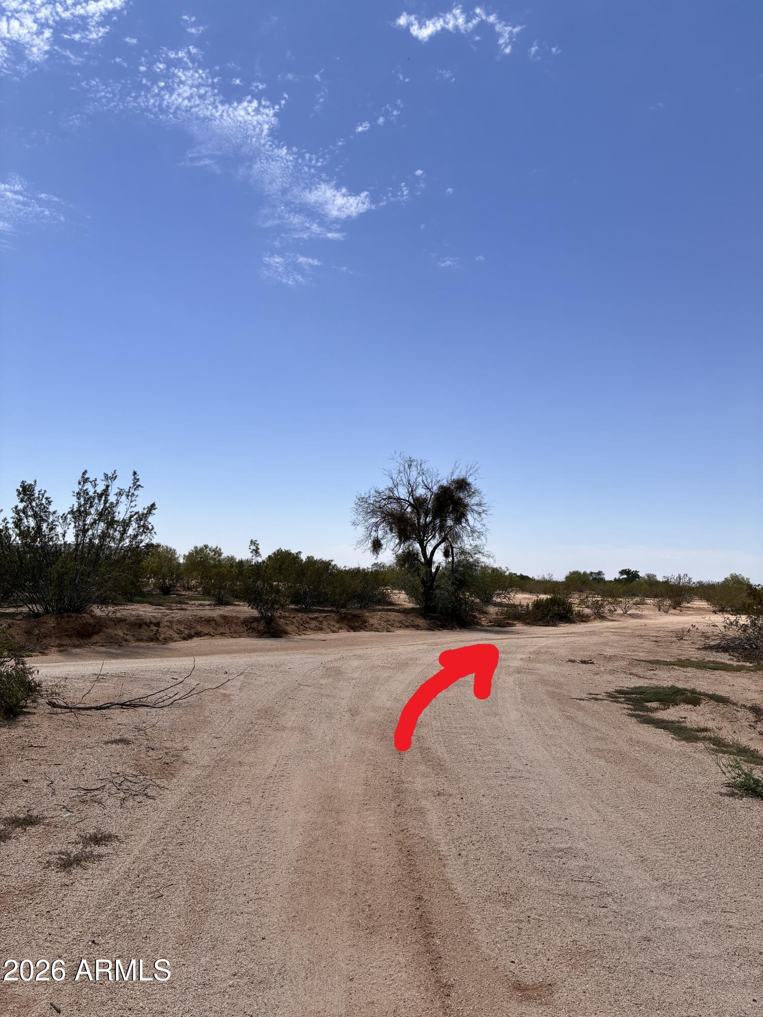 0 E Desert Hills Road -
