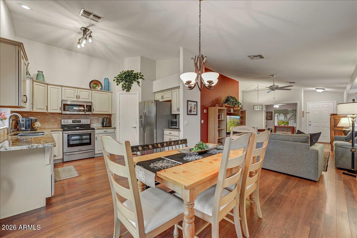 16036 N 11TH Avenue 1100