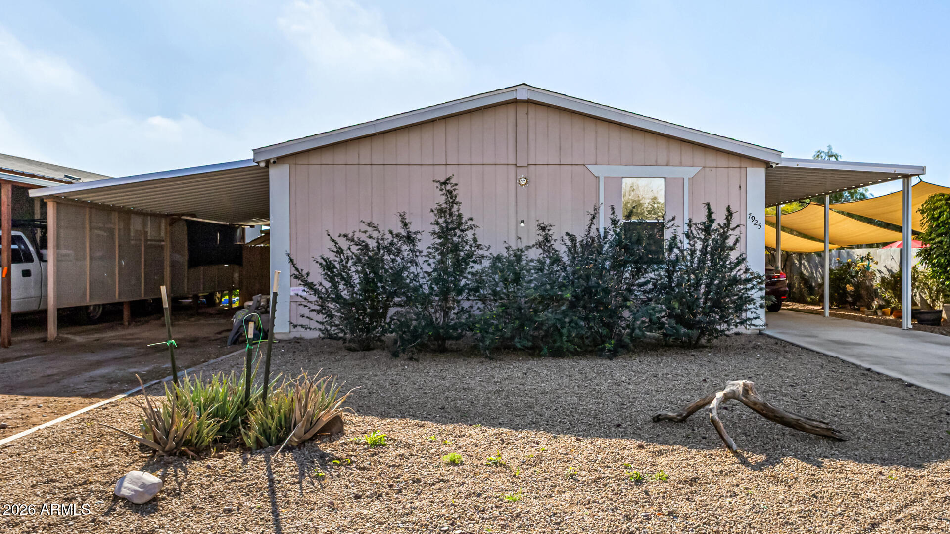 7925 E JAVELINA Avenue