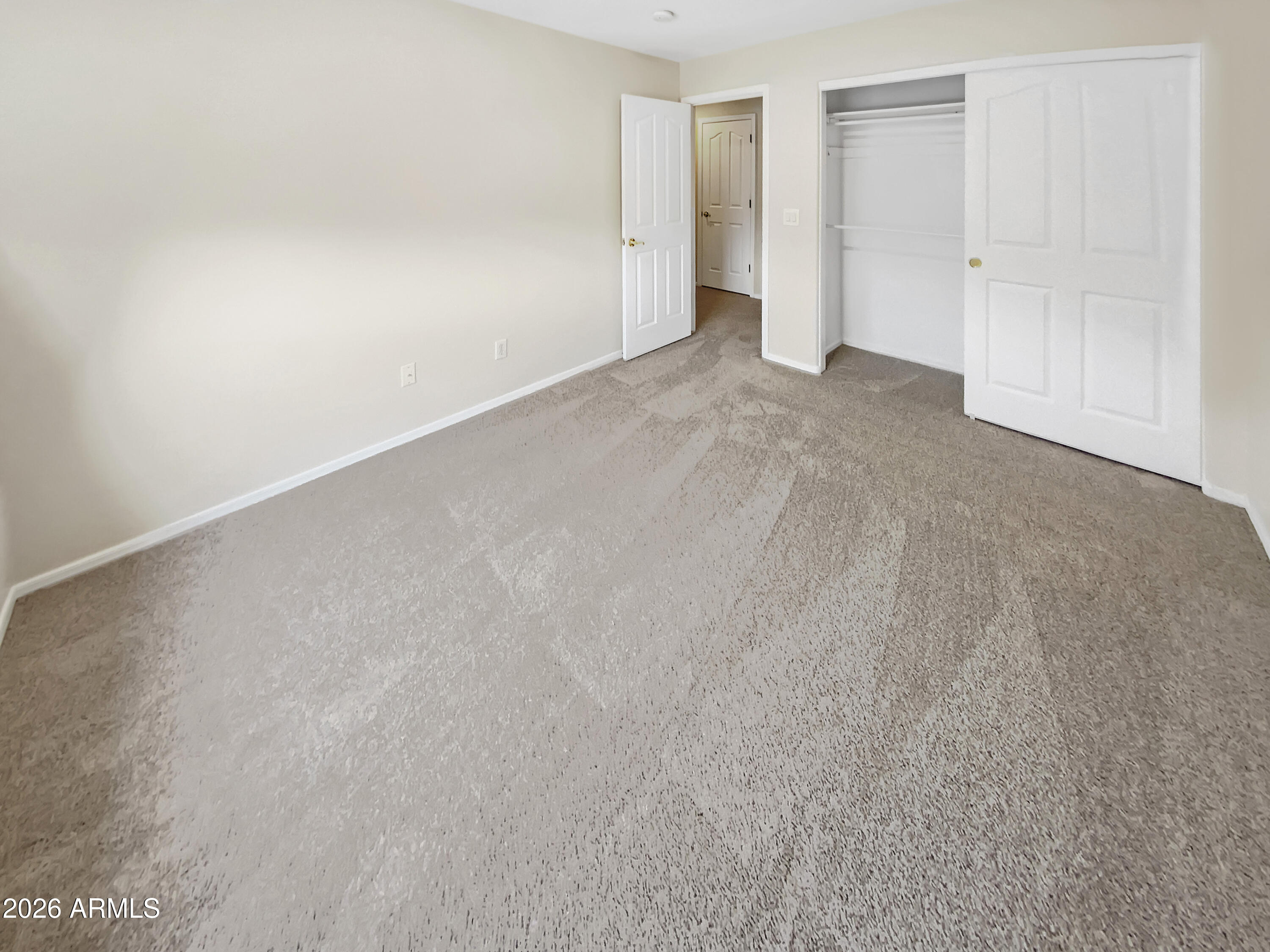 6339 W RANGE MULE Drive