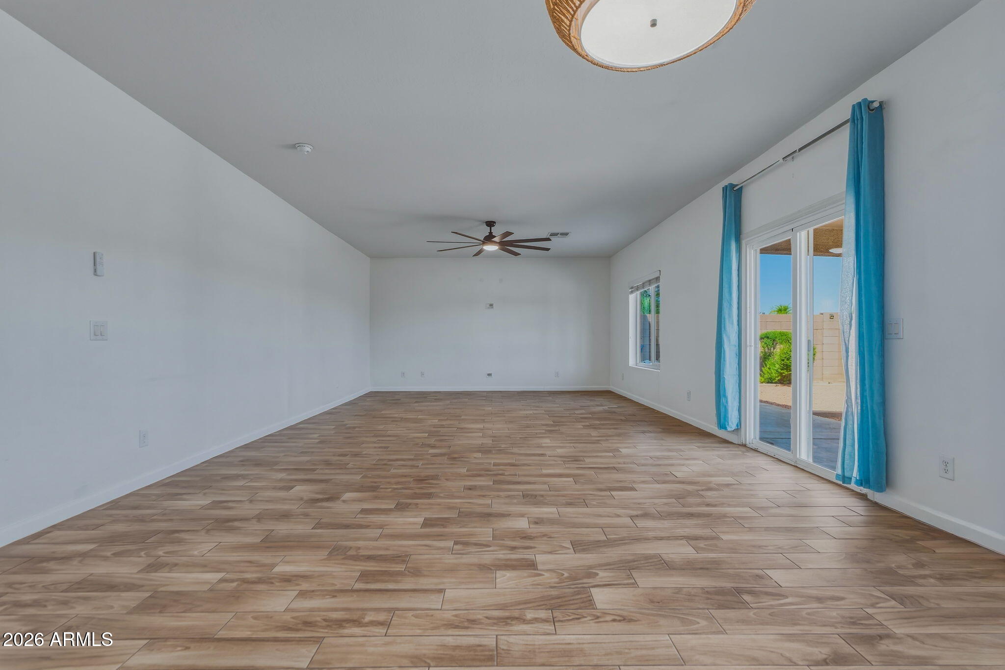 RIO CROSSING - Residential