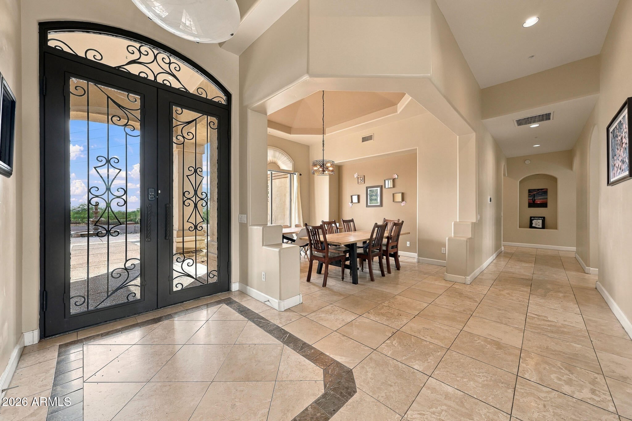 12198 E DOUBLETREE RANCH Road